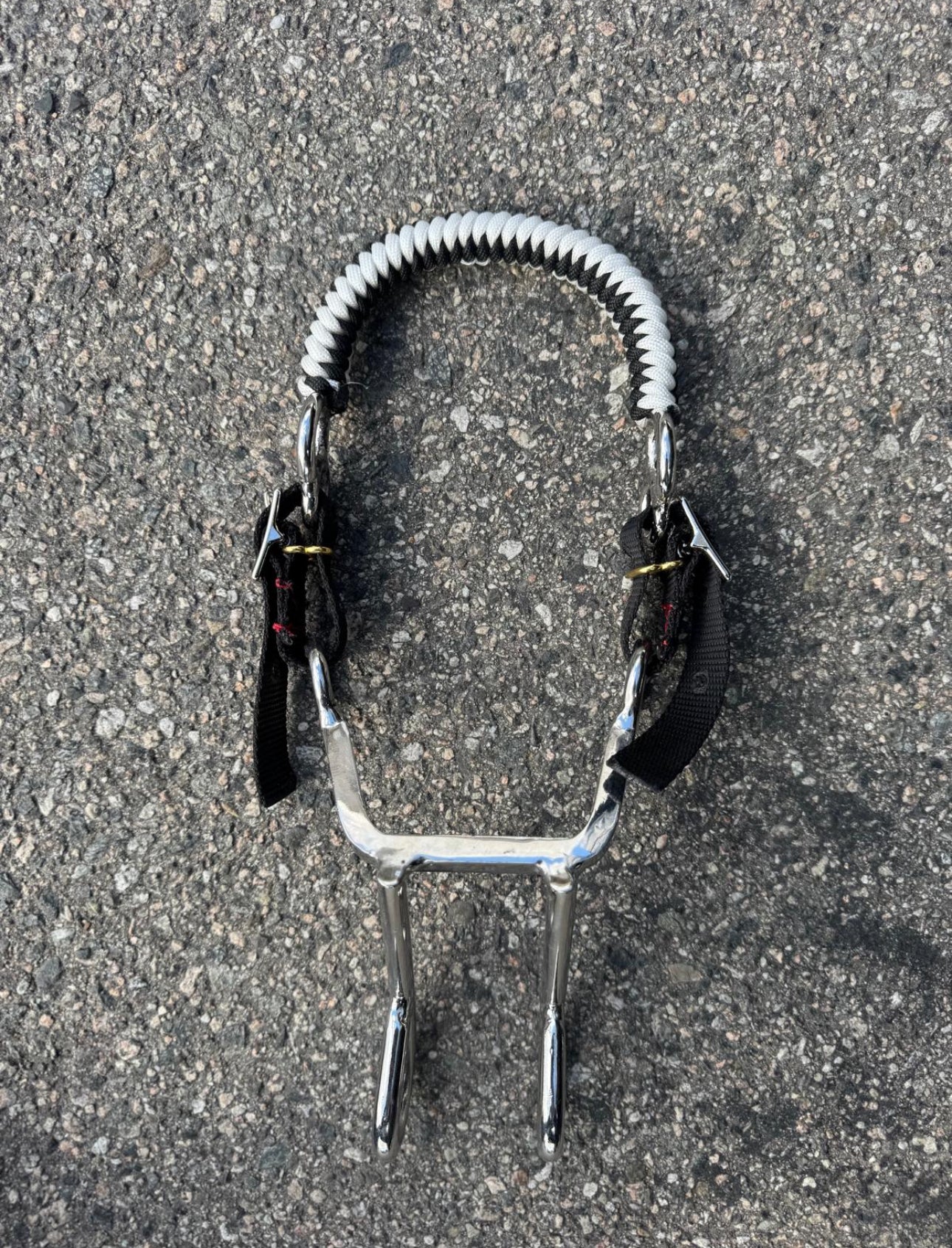 Bosal Falso “Diablo” – Control Tradicional con Estilo Vaquero