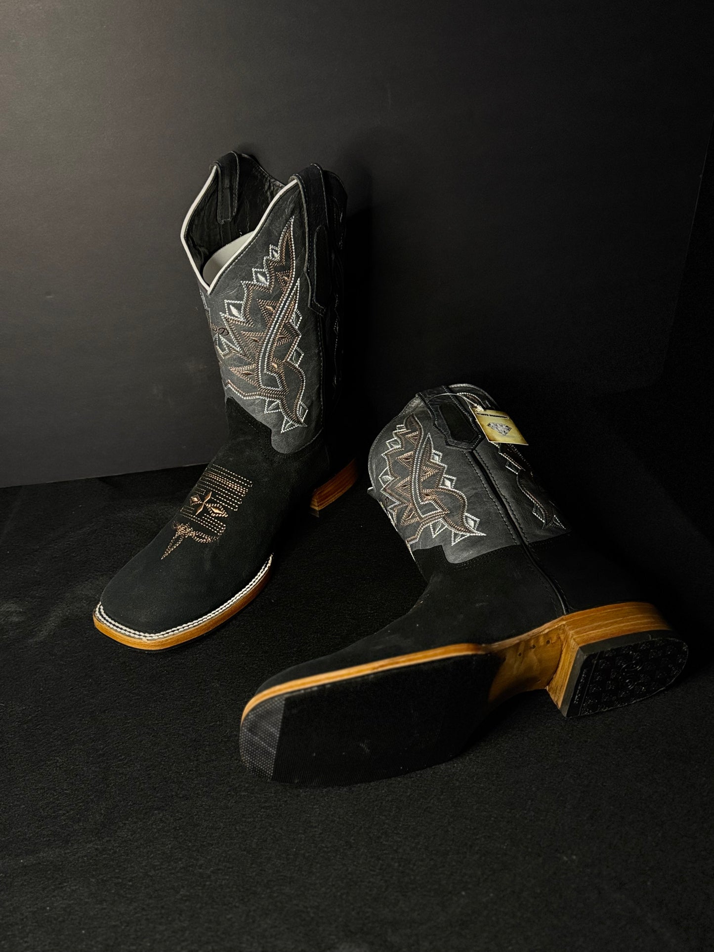Bota Rodeo Gamuza Nobuck Punta Cuadrada Negra / Arena / Cafe