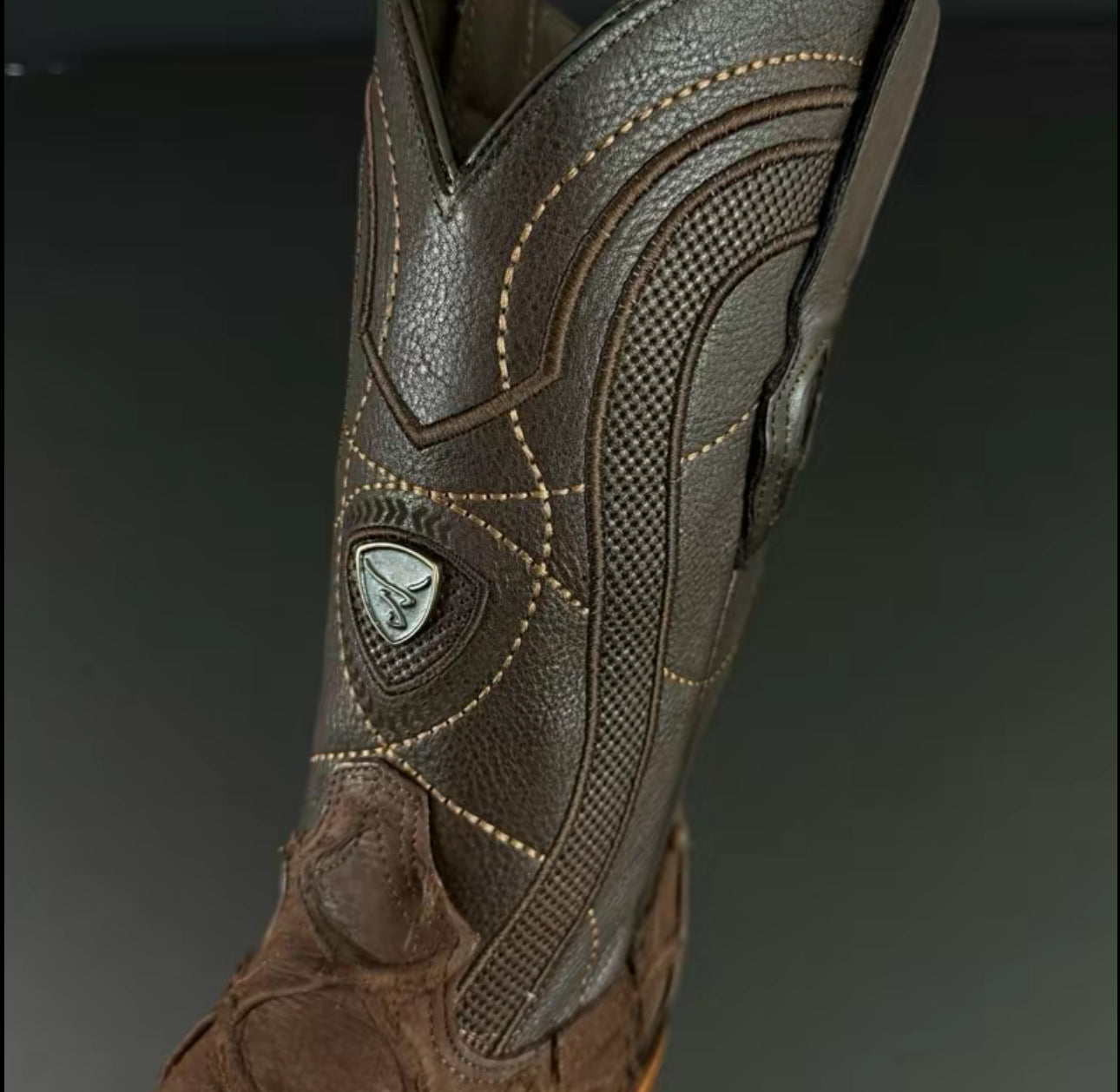 Botas Vaqueras Patron Boots 080 Pirarucú Choco Café – Puntera Cuadrada