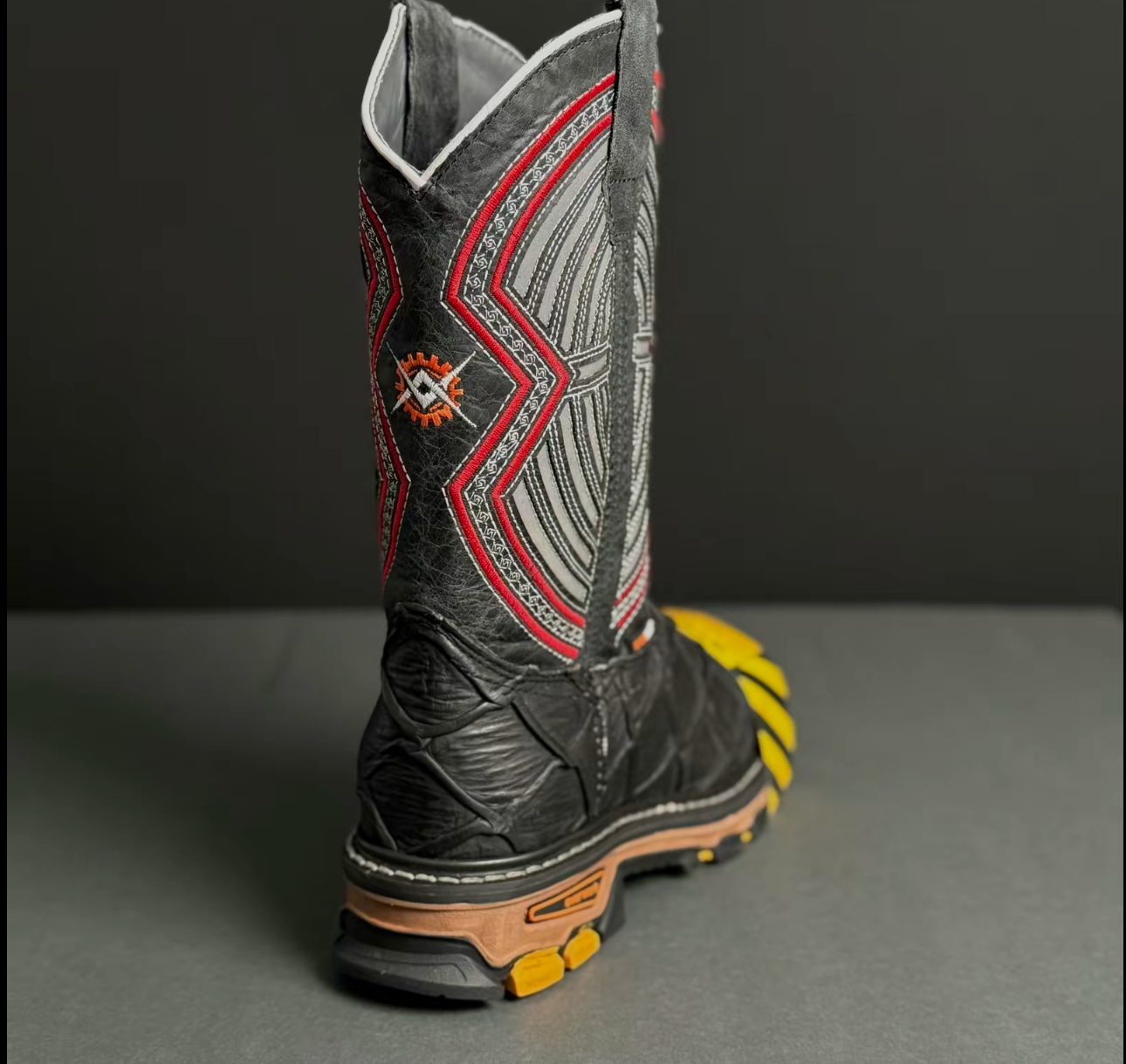 3026 Black Fish Leather Work Boots with Steel Toe