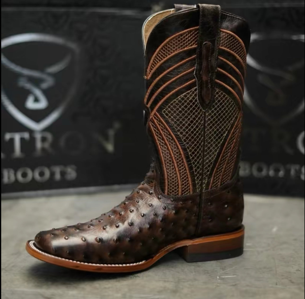 Botas Vaqueras Patron Boots 080 Avestruz Café – Puntera Cuadrada