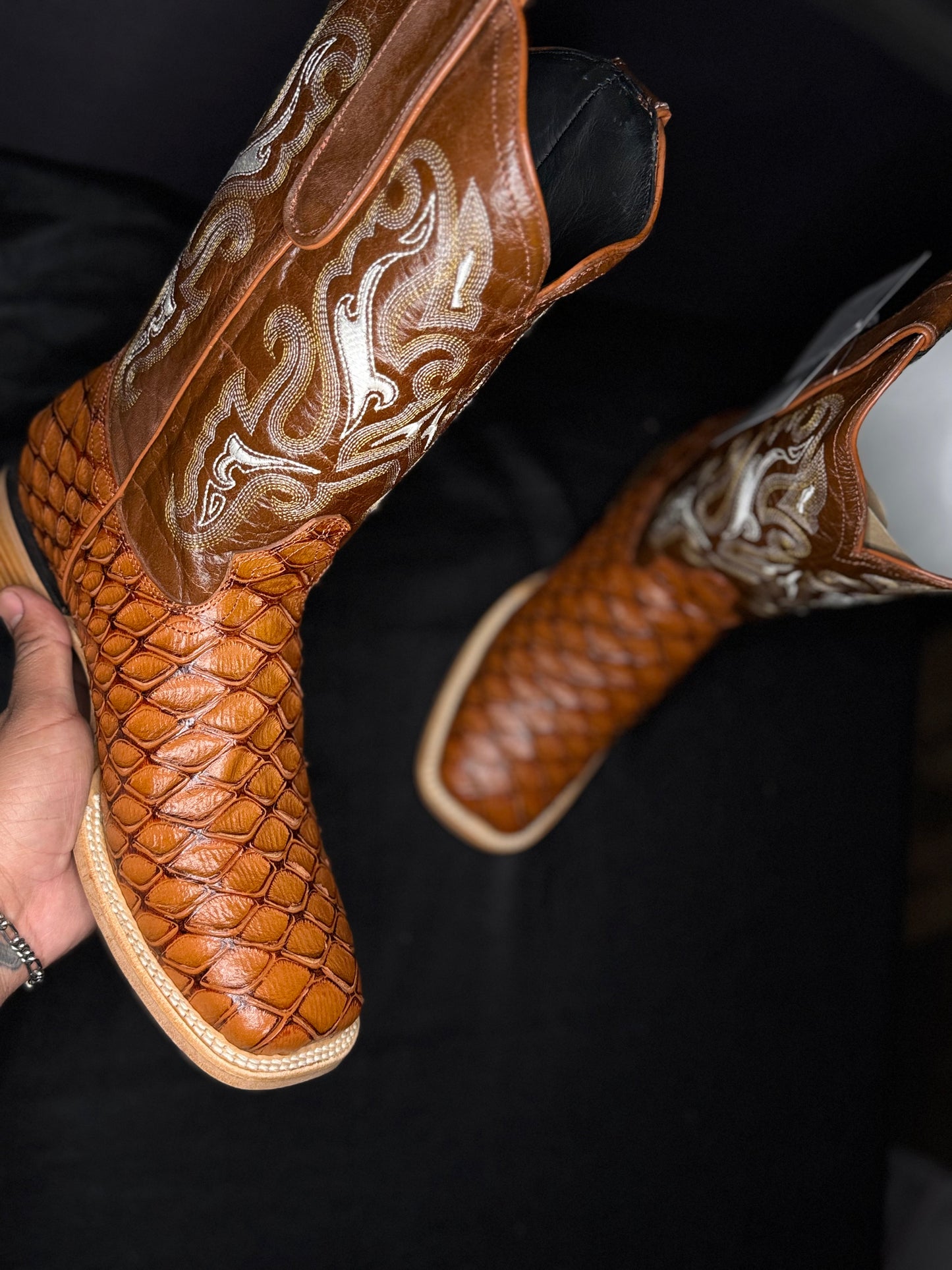 Bota Rodeo Punta Cuadrada Oso Hormiguero Clon Cognac WD 298