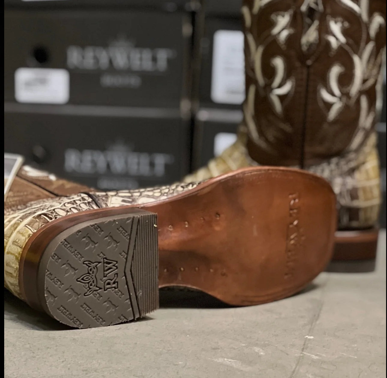 070 Alligator Print “Desierto” Western Boots – Genuine Leather Cowboy Boots