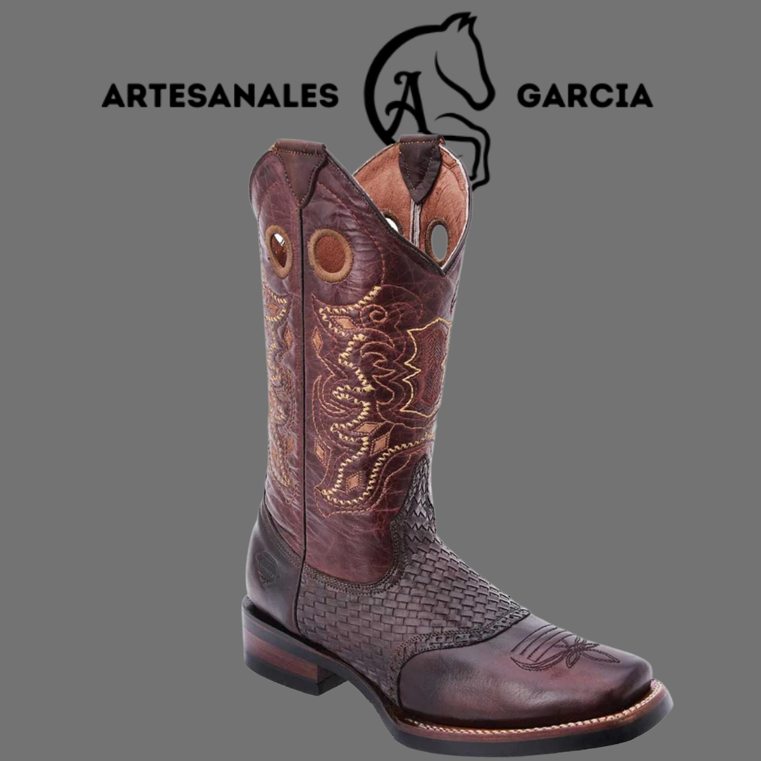 Bota Horma Cuadrado Antifaz con Petatillo  Café S/ Hule WD 329